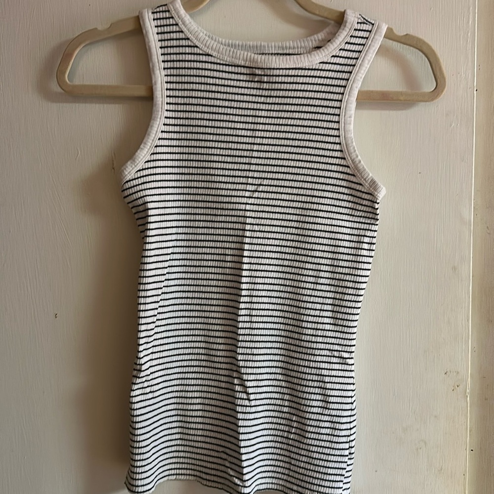 Nine West women’s black and white striped tank top
